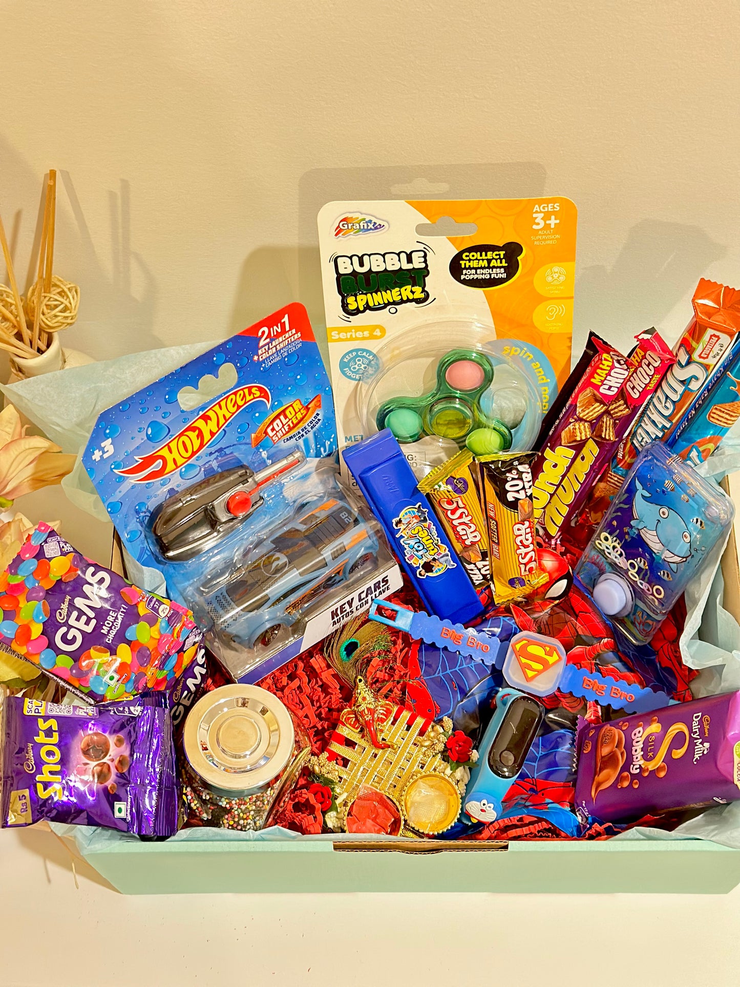 Kids Hamper for Bhai Large |Includes Rakhi