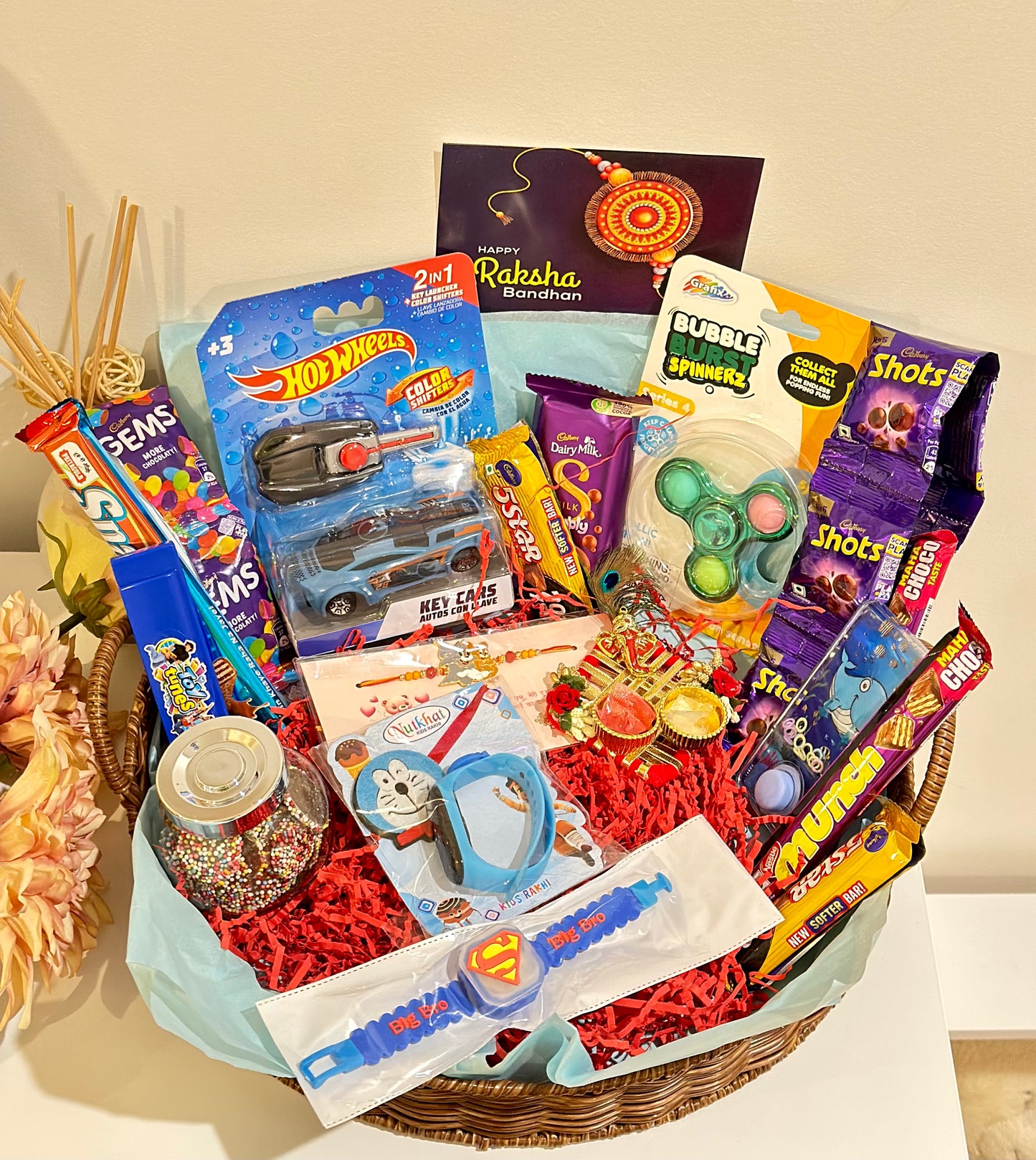 Kids Hamper for Bhai Large |Includes Rakhi